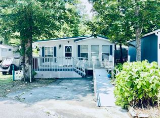 69 Seminole Rd #F15, Crossville, TN 38572