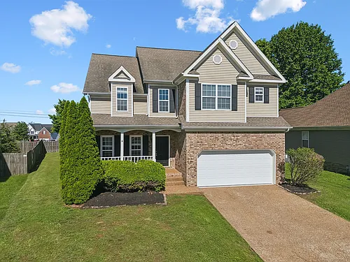 1030 Persimmon Dr Photo 1
