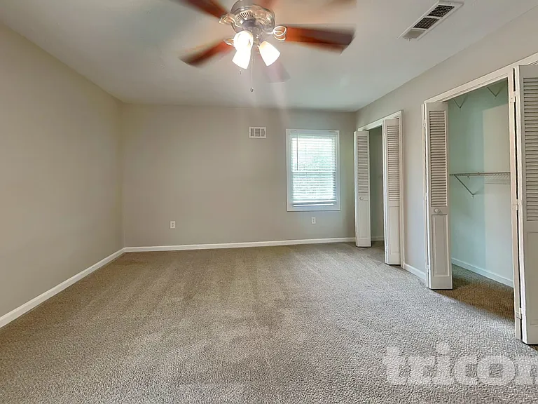 515 Westbridge Dr — Photo 7