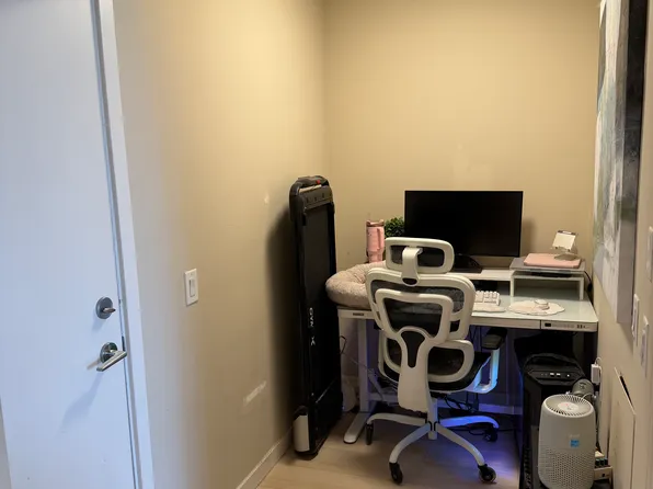 9868 Cameron St #604, Burnaby, BC V3J 0A5