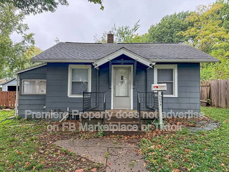2 bed, 1.0 bath, 1092 sqft, $1,250 — Photo 1