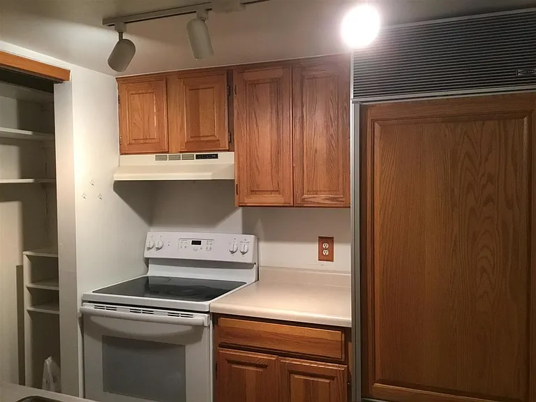 7106 Fortune Dr #22 — Photo 9