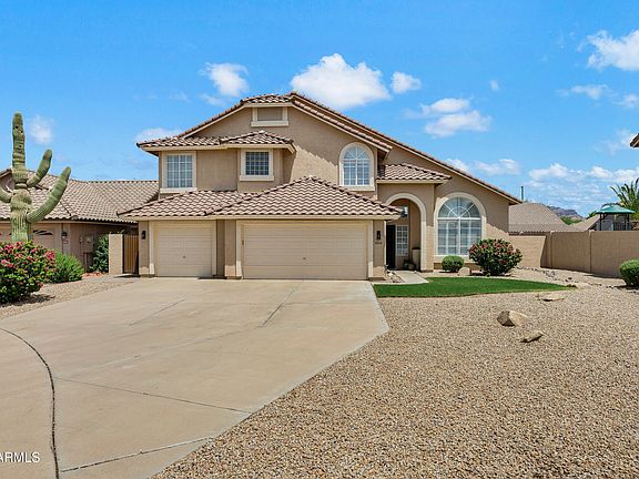 2nd image of 6014 E SELKIRK Circle