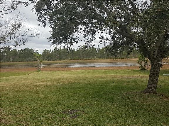 4th image of 1575 Amaryllis Cir