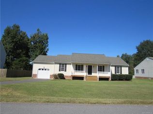 8378 Mary Mundie Ln, Mechanicsville, VA 23111
