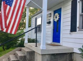 1623 Deer Ln, Louisville, KY 40205