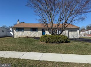 2030 Herrick Ave, Feasterville, PA 19053