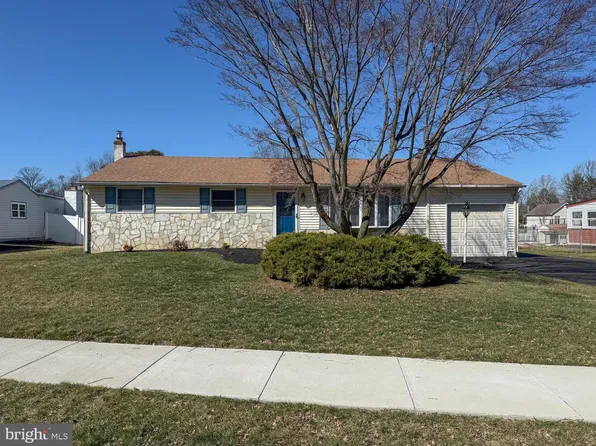 2030 Herrick Ave, Feasterville, PA 19053