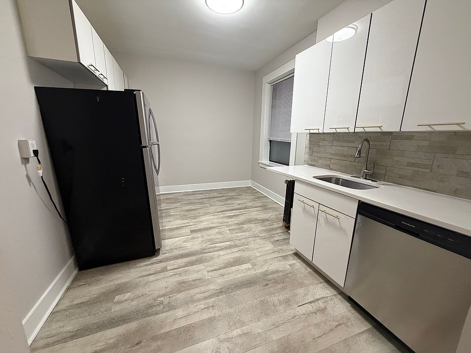 1st image of 417 54th St #4F