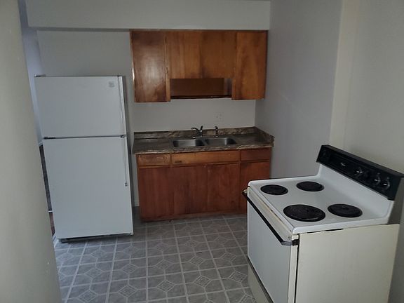 4th image of 434 W Fairview Ave APT 2