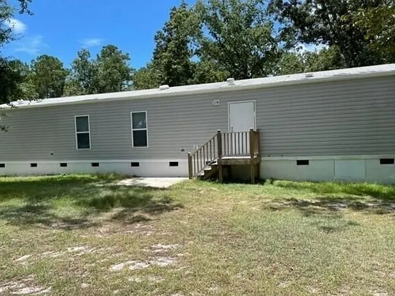 1025 Allen Pl SE — Photo 2