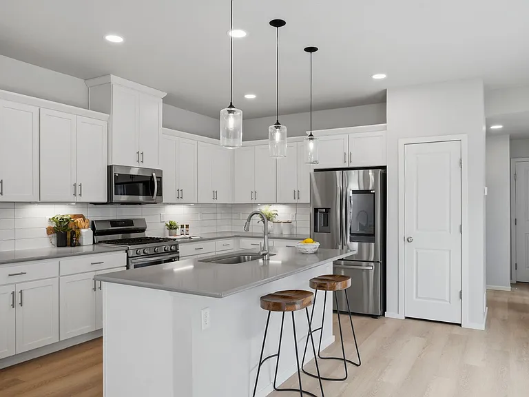 5230 Rendezvous Pkwy — Photo 25