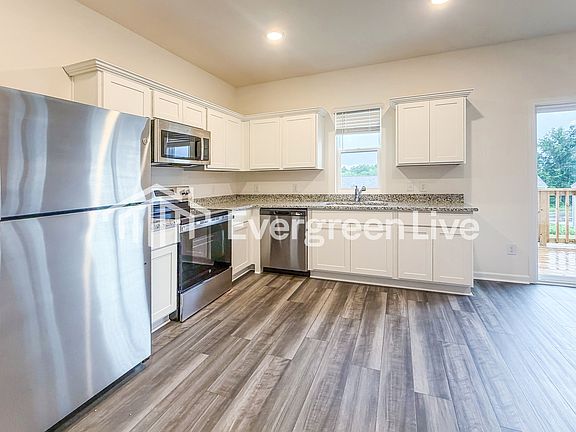 4th image of 3500 Fellowship Rd