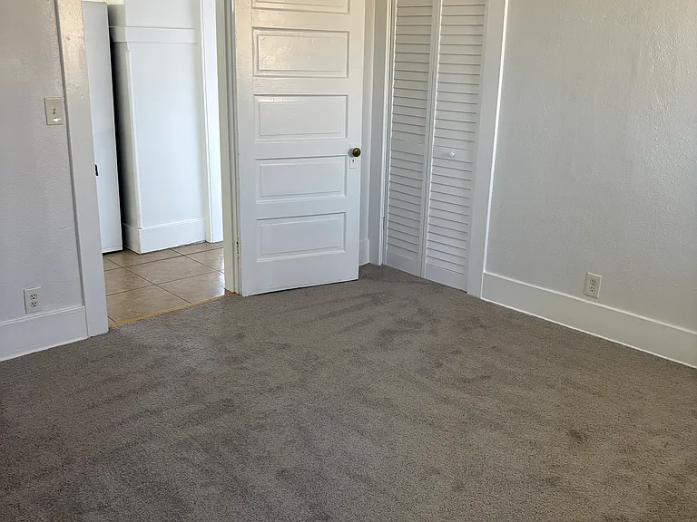 1230 S Catalina St — Photo 27