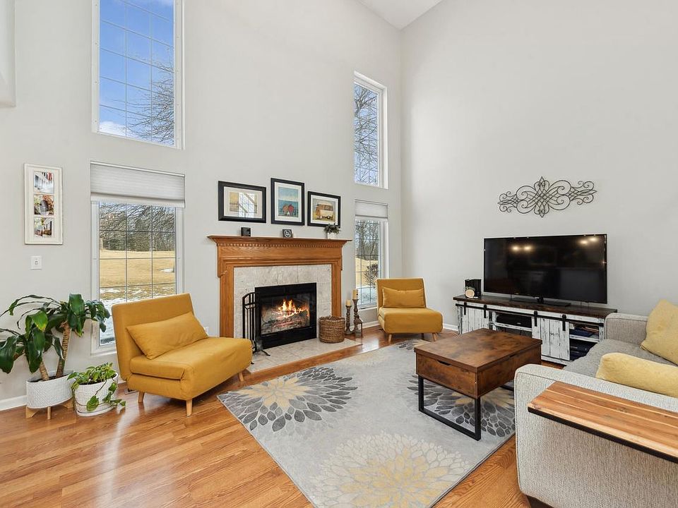1st image of 1831 Woodland CIRCLE #12-06