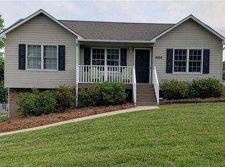 8250 Creedmoor Dr, Rural Hall, NC 27045