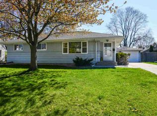 143 Ramlen Ct, Appleton, WI 54915