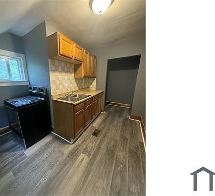 5th image of 4007 Clybourne Ave