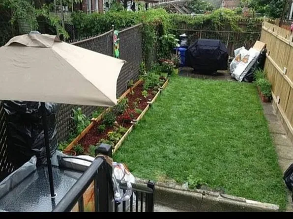 481 Fairview Avenue image 1 of 10