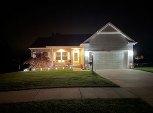 617 Launch Point, Perry, MI 48872