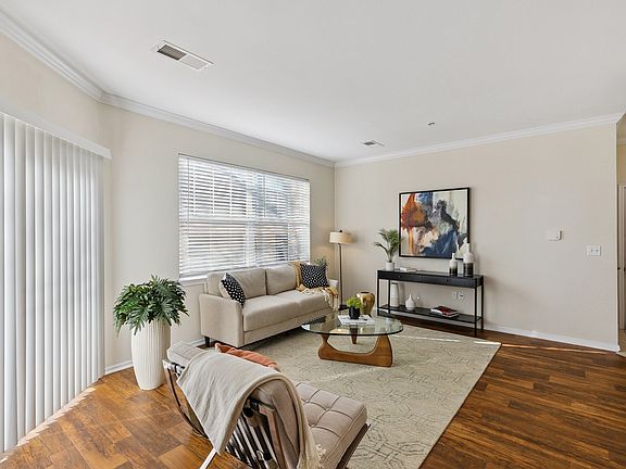 3rd image of 14200 N May Ave APT 413