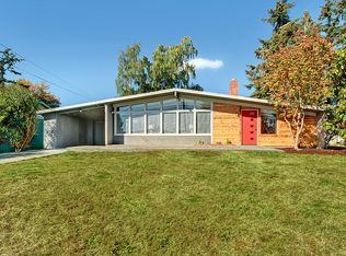 2419 8th St, Everett, WA 98201