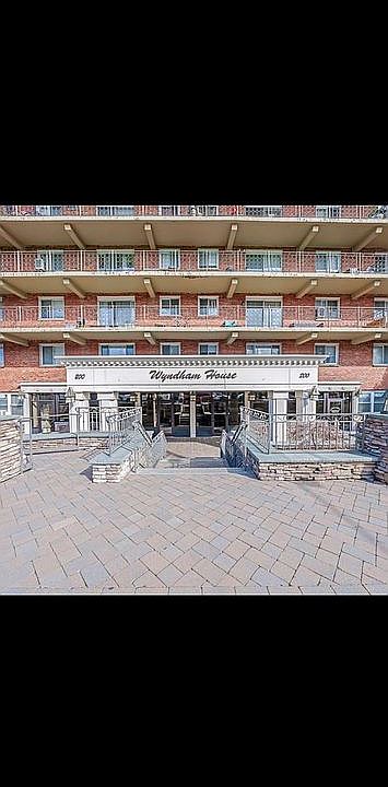 1st image of 200 Atlantic Ave APT 117