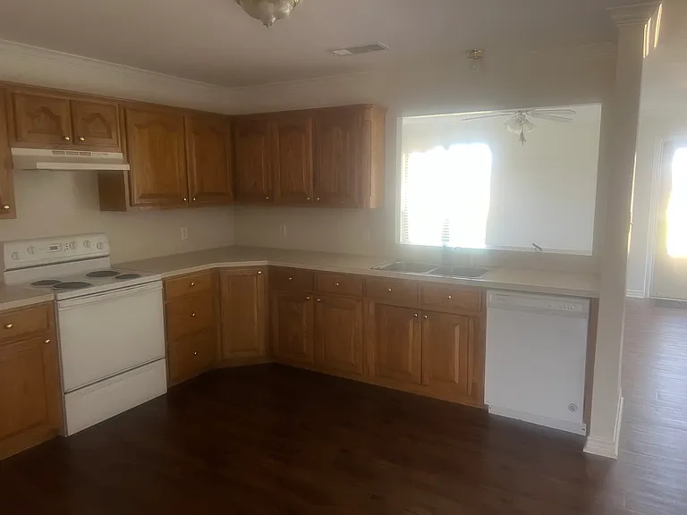 108 Trigger — Photo 2