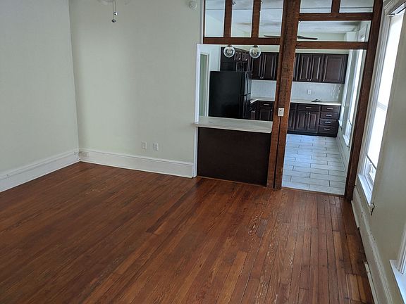 3rd image of 1621 N 3rd St APT 2