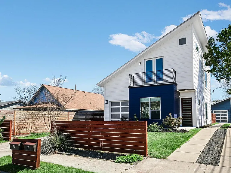 1131 Mason Ave #A — Photo 2