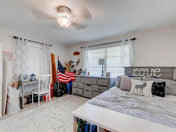 321 NW 24th Court, Pompano Beach, FL 33064