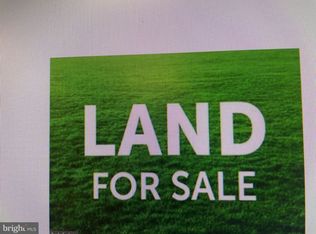 2211 Lakeside Dr, Williamstown, NJ 08094