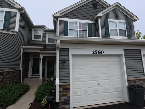 2580 Golf Ridge Cir, Naperville, IL 60563