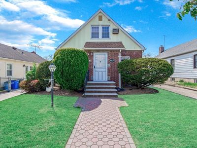 4834 188th Street, Flushing, NY, 11365