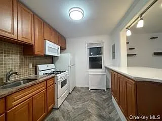 267 Plainfield Ave #2F — Photo 4