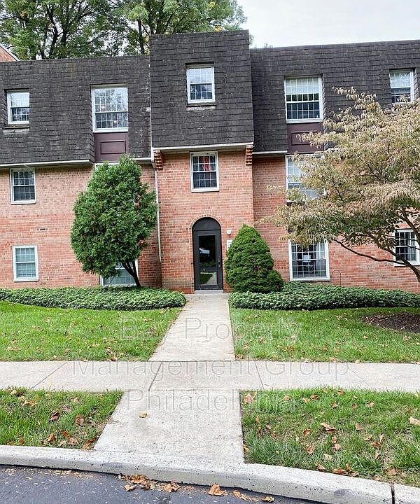 1st image of 4000 Gypsy Ln Unit 315
