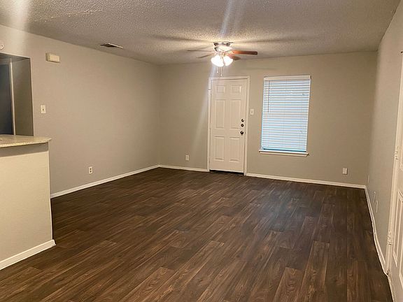 4th image of 3518 Grant Ave APT 204