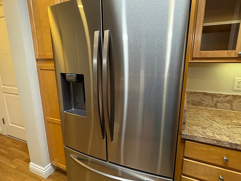 1310 Creekside Dr — Photo 8
