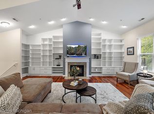 3137 Asher Rd, Ann Arbor, MI 48104