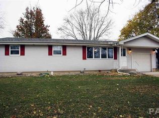 507 Cardinal Dr, Washington, IL 61571