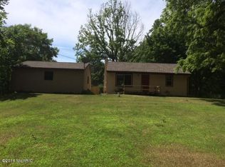 2385 W East Ave, Kalamazoo, MI 49009