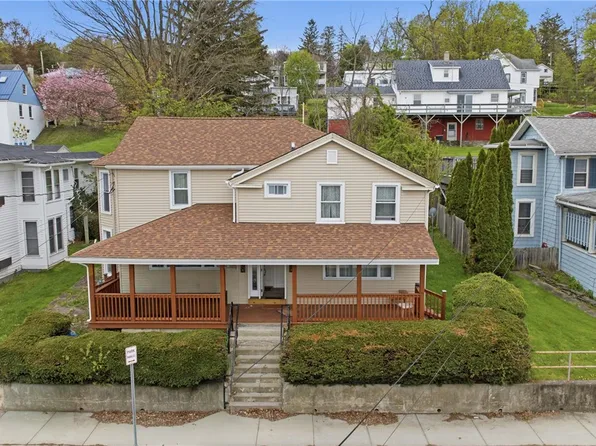 206 N Madison Ave, Watkins Glen, NY 14891