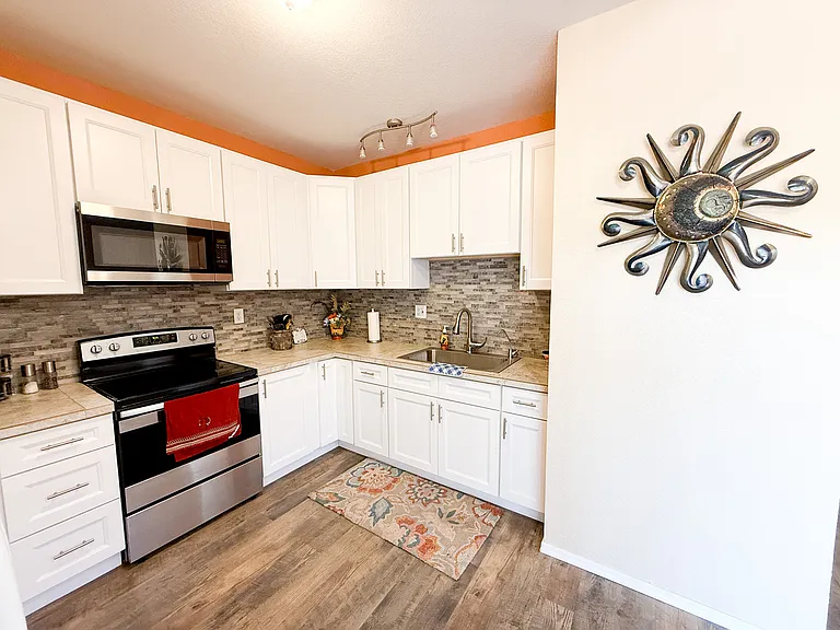 13289 S Onammi Ave — Photo 17