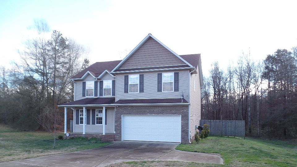 1st image of 213 Enid St