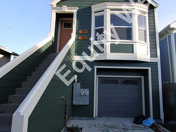 entrance to 734, other main unit