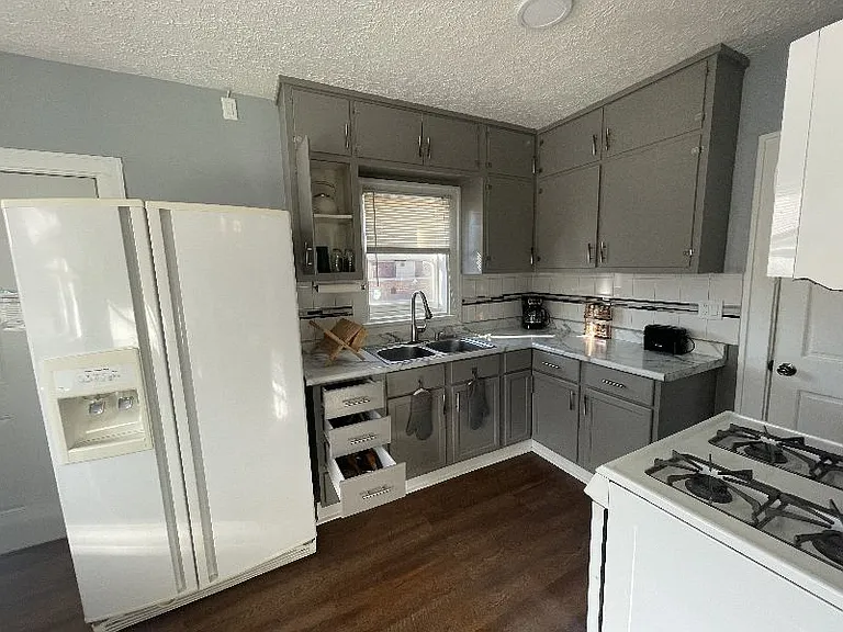 4821 E Michigan St #B — Photo 3