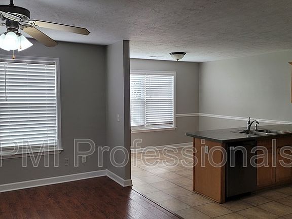 3rd image of 1617 Allston Dr