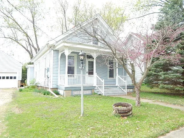 110 N Church St photo 1
