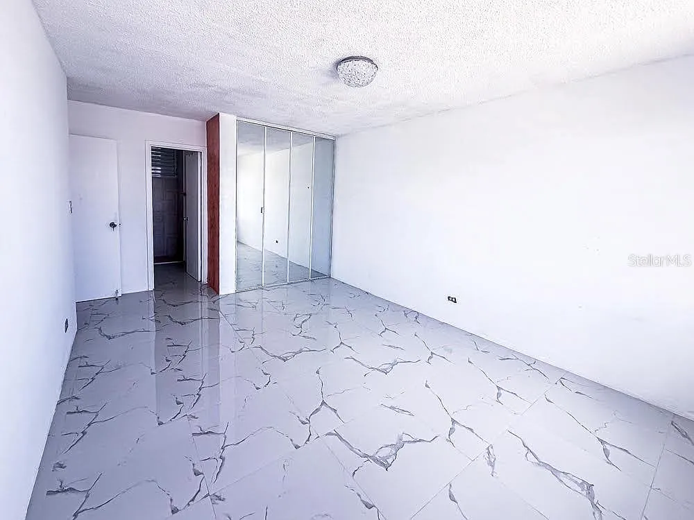 3 bed, 2.0 bath, $2,400 — Photo 3
