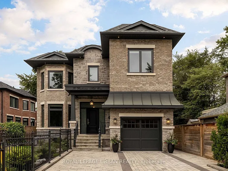 70 Parkview Hill Cres — Photo 4